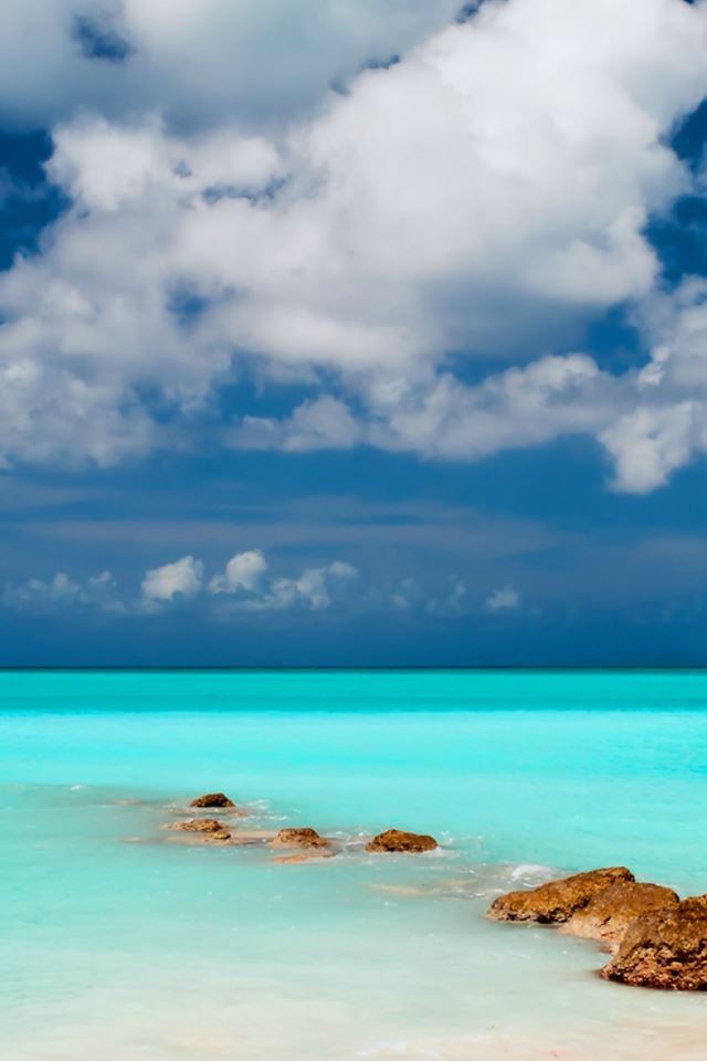 640x960 Clear Blue Sea Sky - nature iPhone 4s Wallpaper