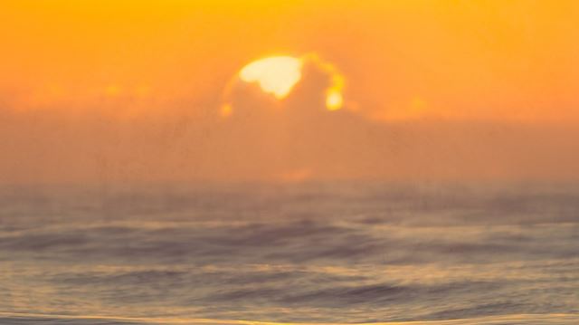 640x960 Sunset Seaspray - sunset iPhone 4s Wallpaper