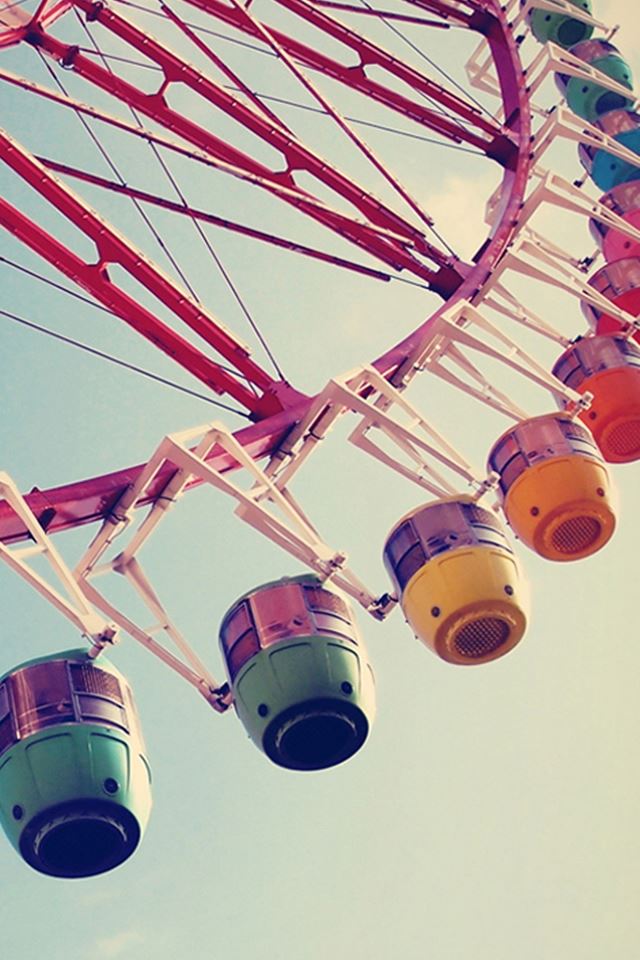 640x960 City Happy Ferris wheel Macro - macro iPhone 4s Wallpaper