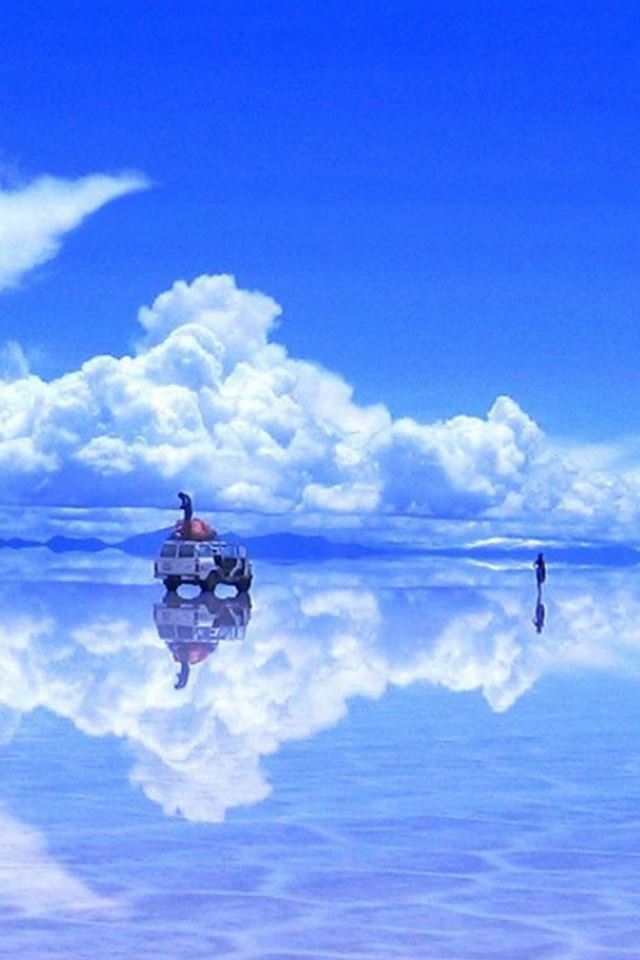 640x960 Driving On Mirror Ocean Beach - beach iPhone 4s Wallpaper