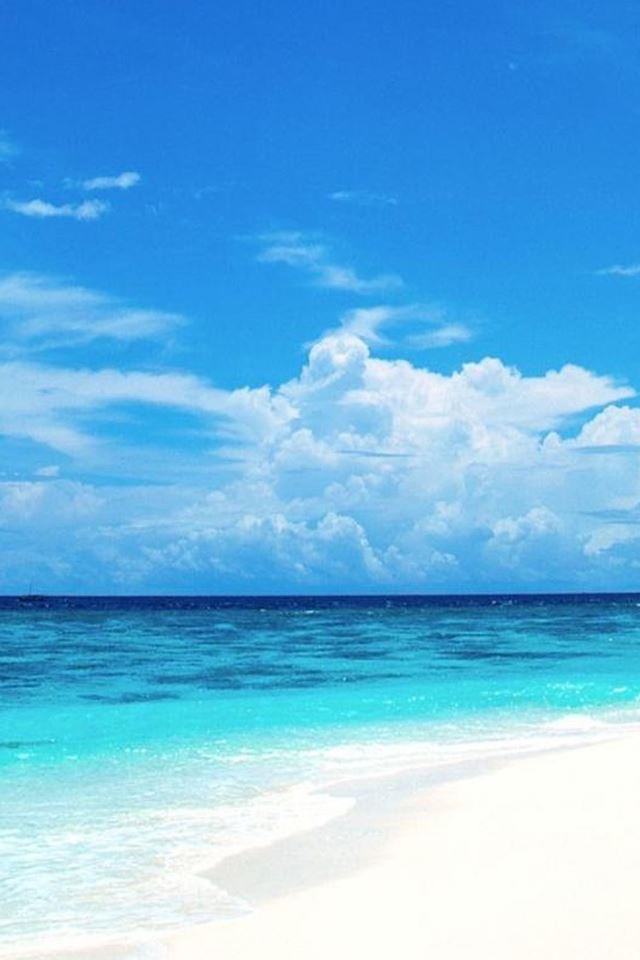 640x960 Nature Pure Blue Ocean Surface Cloudy Sky - skyline iPhone 4s Wallpaper