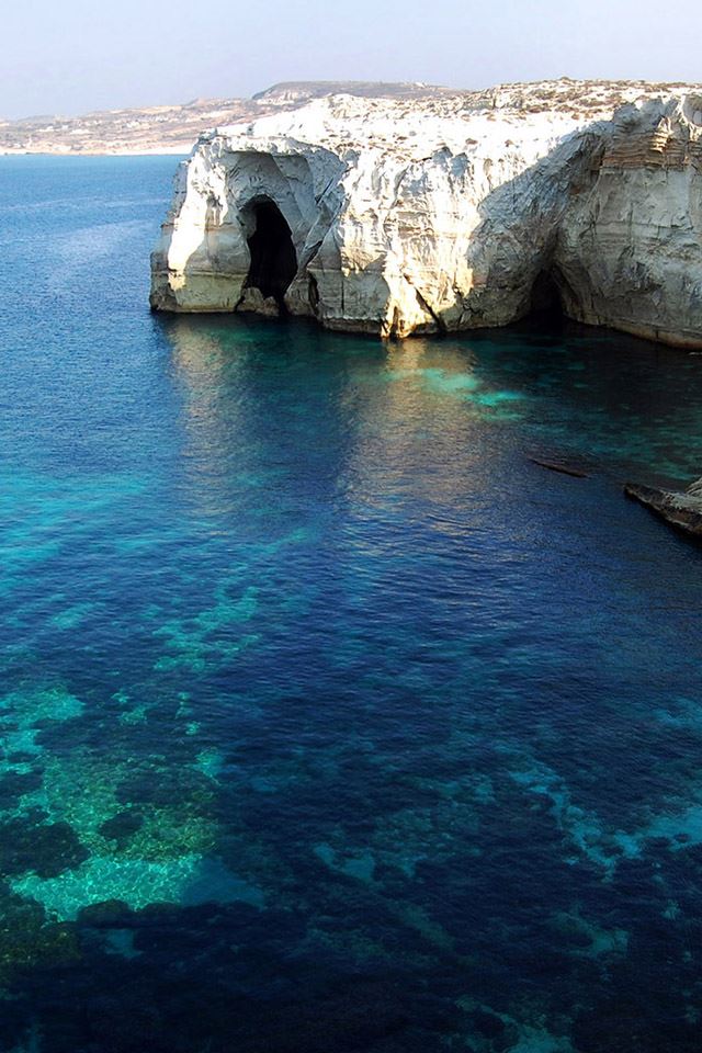 640x960 Greece Island -  iPhone 4s Wallpaper