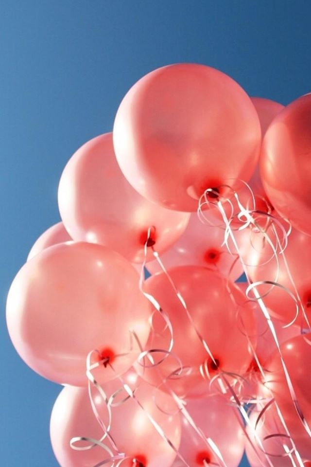 640x960 Red Hot Air Balloons Bunch Flying Blue Sky - pure iPhone 4s Wallpaper