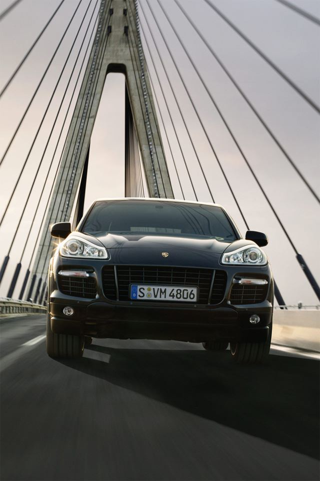 640x960 Porsche Cayenne -  iPhone 4s Wallpaper
