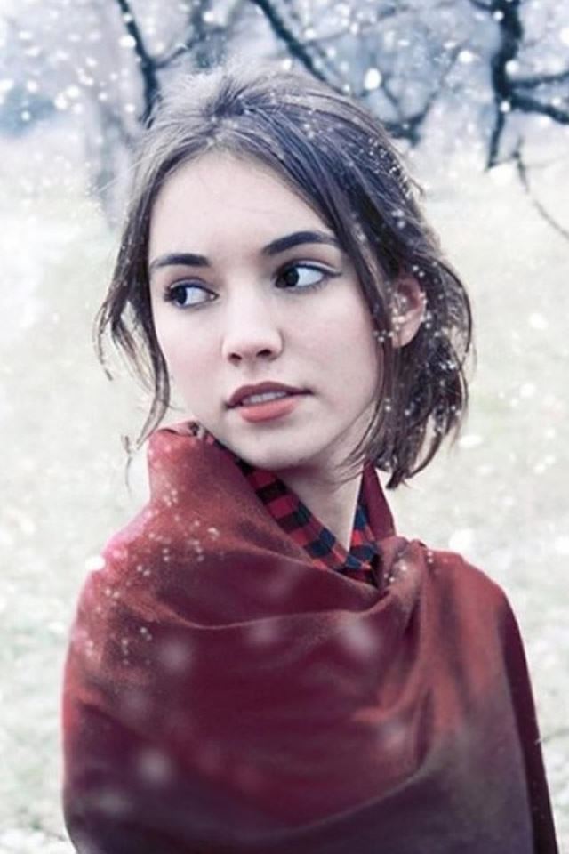 640x960 Winter Flowing Snow Beauty Girl With Red Scarf - beauty iPhone 4s Wallpaper
