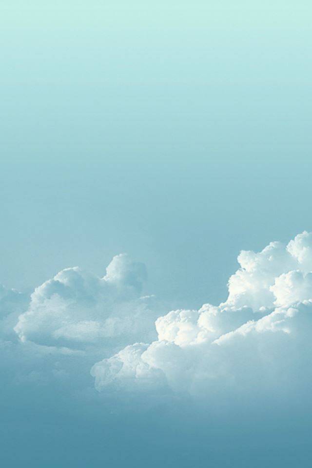 640x960 Pure Cleam Cloudy Blue Sky View - minimal iPhone 4s Wallpaper