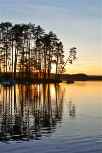 Sunrise Lake wallpaper