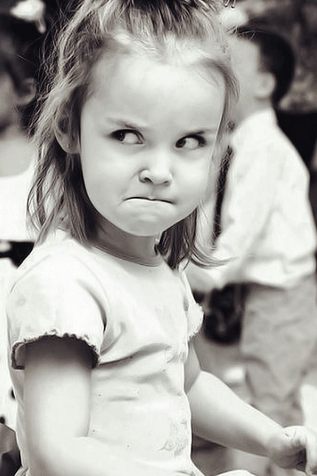 640x960 Cute Angry Girl Expression Black And White - black iPhone 4s Wallpaper