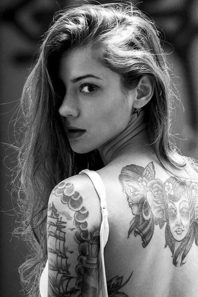 640x960 Beautiful Girl Tattooed Back -  iPhone 4s Wallpaper