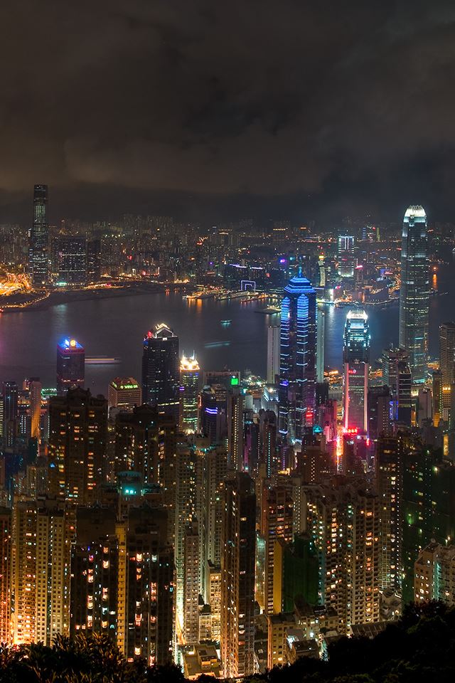 640x960 City Skyline - night iPhone 4s Wallpaper