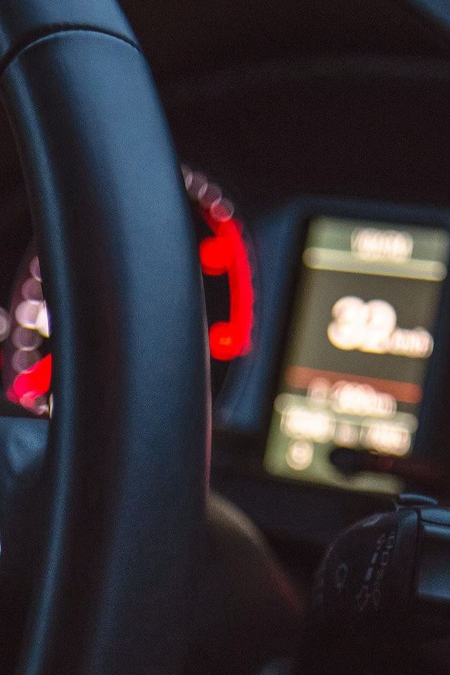 640x960 Car Audi Drive Interior Motor Man - black iPhone 4s Wallpaper