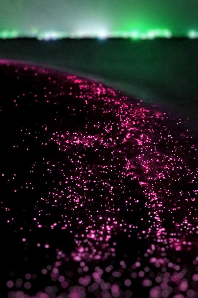 640x960 Ocean Night Red Blink Beautiful Nature - black iPhone 4s Wallpaper
