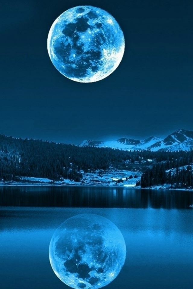 Peaceful Super Moon Reflection Lake iPhone 4s wallpaper 