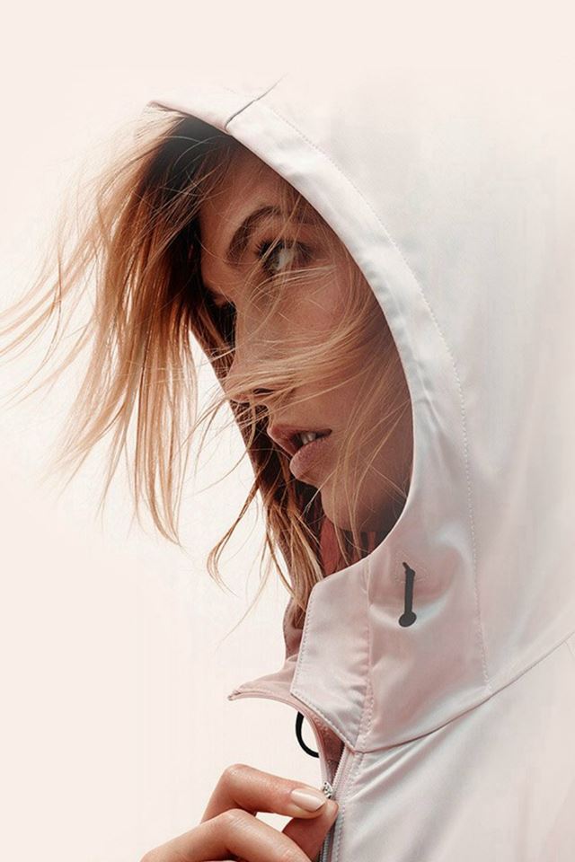 640x960 Model Karlie Kloss Natural Girl Sports - sports iPhone 4s Wallpaper