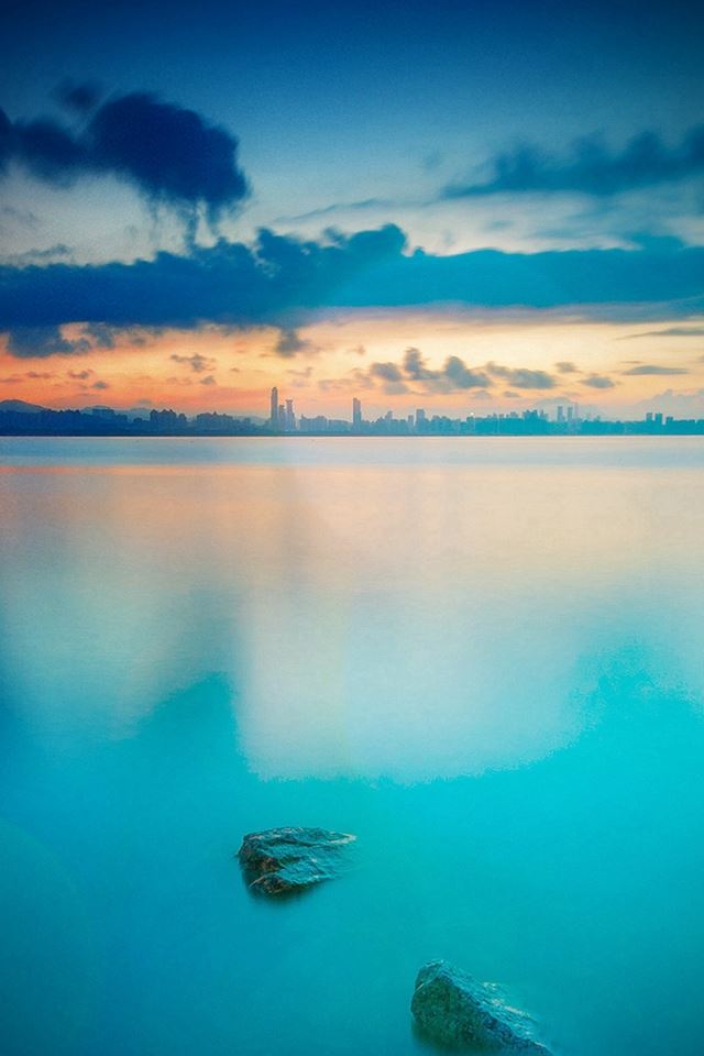 640x960 City View River Lake Blue Sunset Nature Vignette Bokeh - calm iPhone 4s Wallpaper