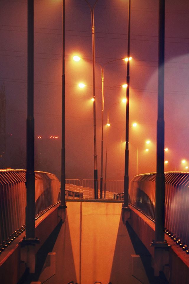 640x960 Night Bridge City View Lights Street Orange Flare - flare iPhone 4s Wallpaper