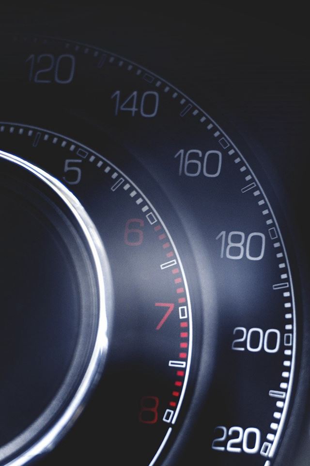 640x960 Car Drive Traffic Dark Nice Light - brown iPhone 4s Wallpaper