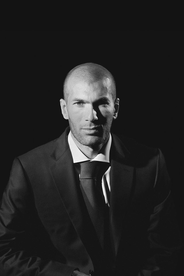 640x960 Zidane Real Madrid Soccer Dark -  iPhone 4s Wallpaper