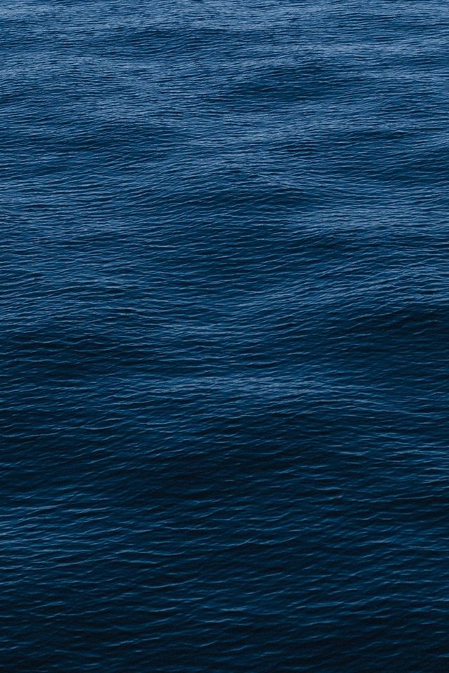 640x960 Wave Dark Ocean Sea Blue Pattern - dark (black) iPhone 4s Wallpaper