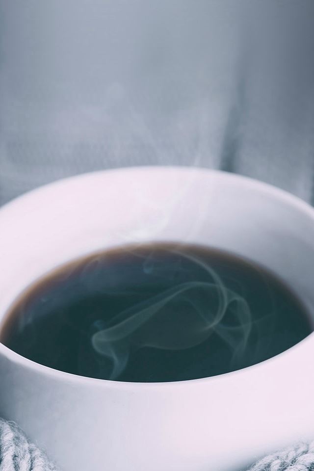 640x960 Hot Coffee City Life Winter - drink iPhone 4s Wallpaper