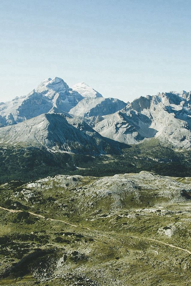 640x960 Summer Day Mountain Sky Green Blue Nature -  iPhone 4s Wallpaper