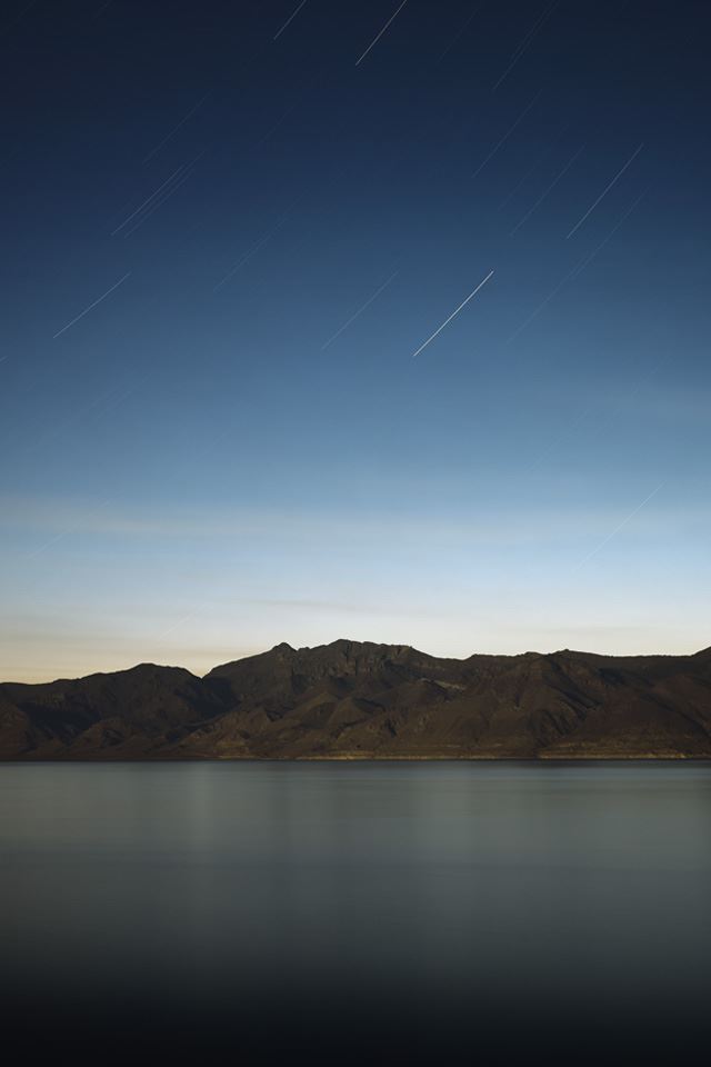 640x960 meteor -  iPhone 4s Wallpaper