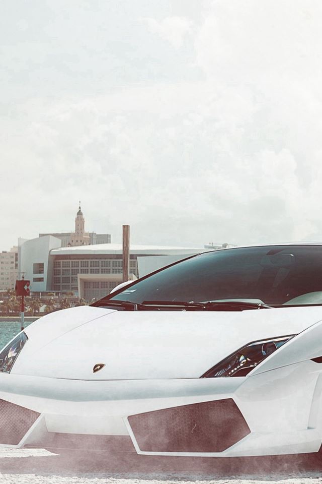 640x960 Lamborghini Gallardo Supercar - cool iPhone 4s Wallpaper