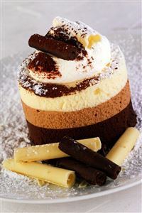 Tiramisu Cake wallpaper