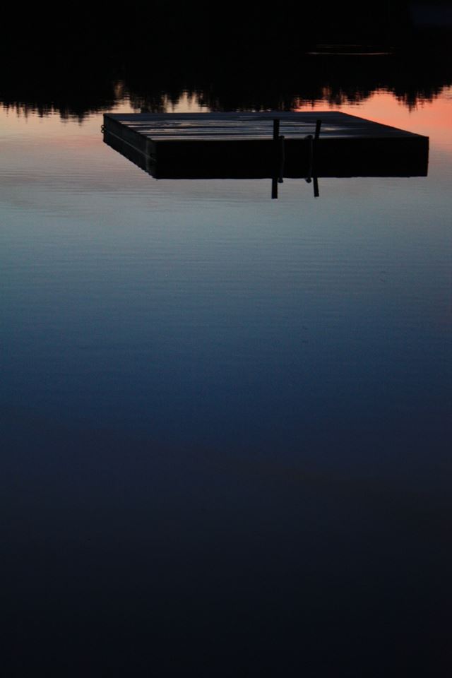 640x960 Calm Lake - calm iPhone 4s Wallpaper