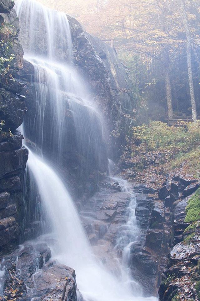 640x960 Water Fall Rock Mountain Summer Nature Flare Blue -  iPhone 4s Wallpaper