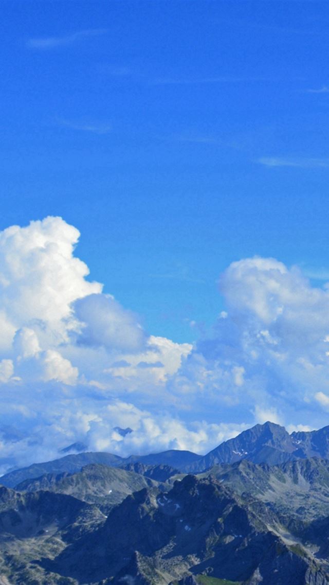 640x960 Pyrenees France Mountains Panorama -  iPhone 4s Wallpaper