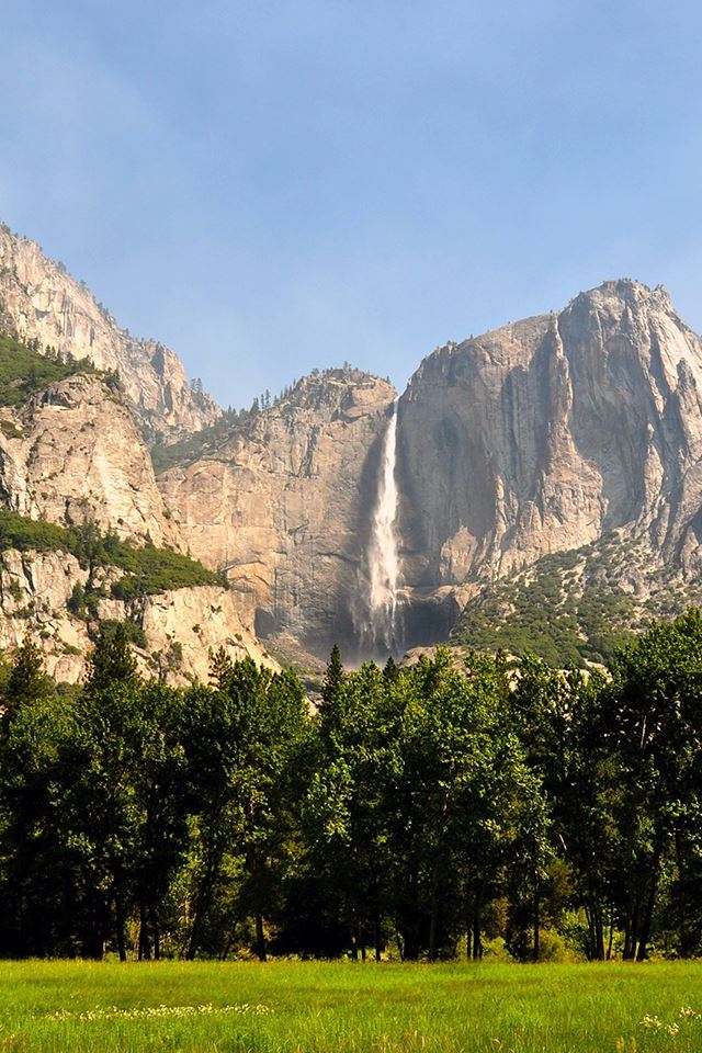 640x960 High Waterfall - hill iPhone 4s Wallpaper