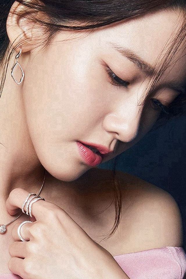 640x960 Kpop Yuna Girl Blue -  iPhone 4s Wallpaper
