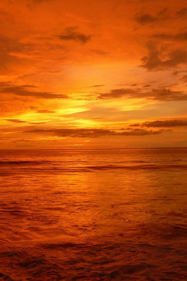 640x960 Night Cloud Sea Sunset Nature -  iPhone 4s Wallpaper