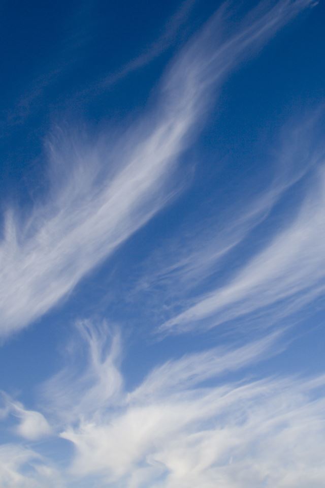 640x960 Blue Skies - skies iPhone 4s Wallpaper