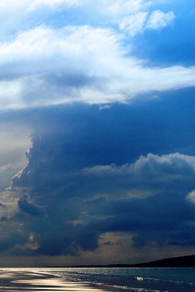640x960 Sea Ocean Evening Beach Sand Sky Clouds - beach iPhone 4s Wallpaper