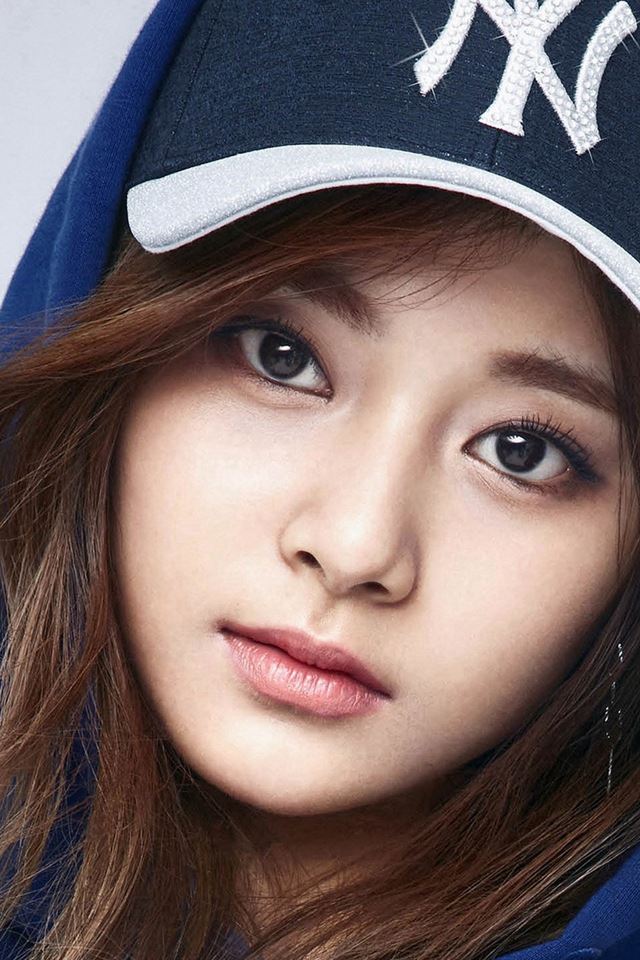640x960 Tzuyu Kpop Girl Idol Face - beauty iPhone 4s Wallpaper