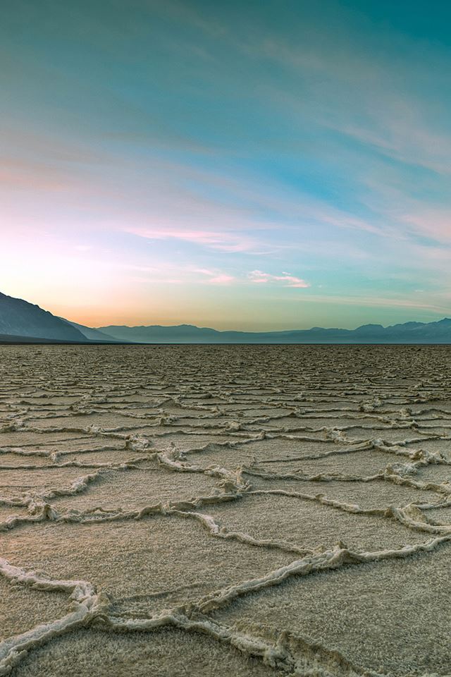 640x960 Salt Flats - salt iPhone 4s Wallpaper