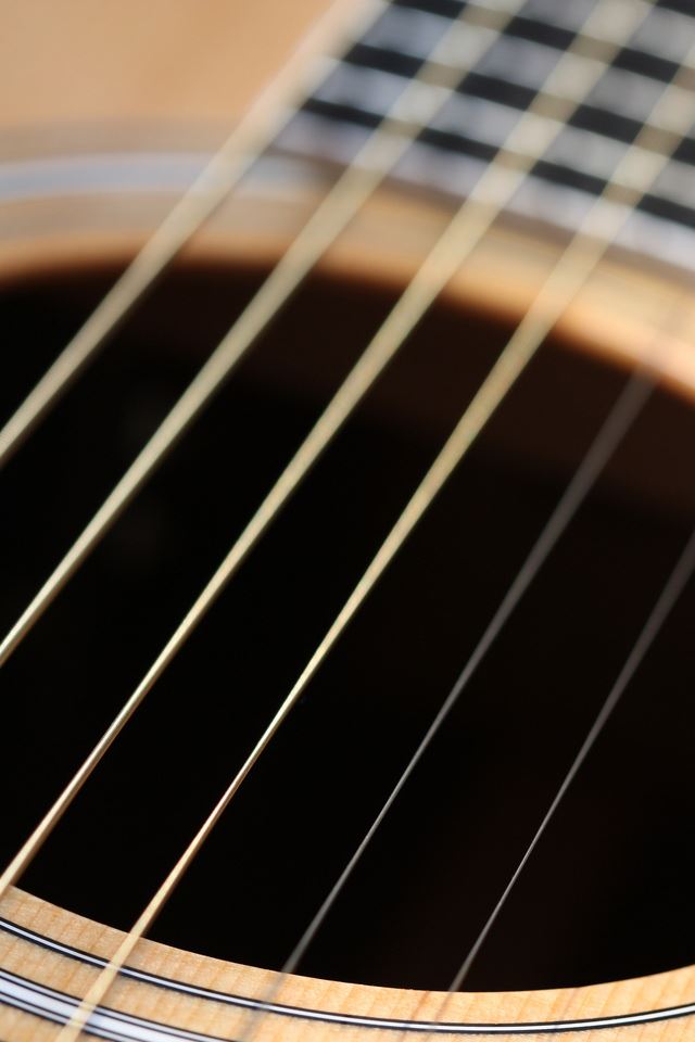 640x960 Gibson Guitar - music iPhone 4s Wallpaper