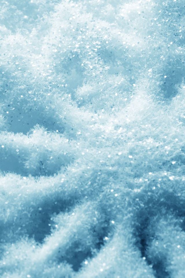 640x960 Snow - white iPhone 4s Wallpaper