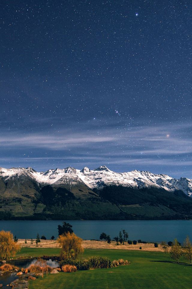 640x960 Silent night sky -  iPhone 4s Wallpaper