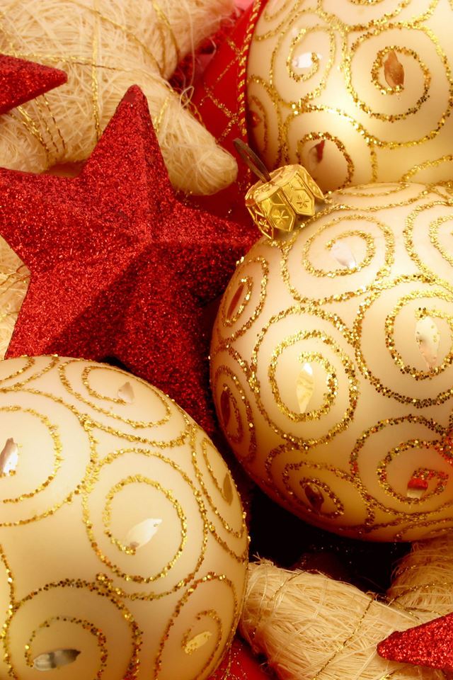 640x960 Christmas Ornaments -  iPhone 4s Wallpaper