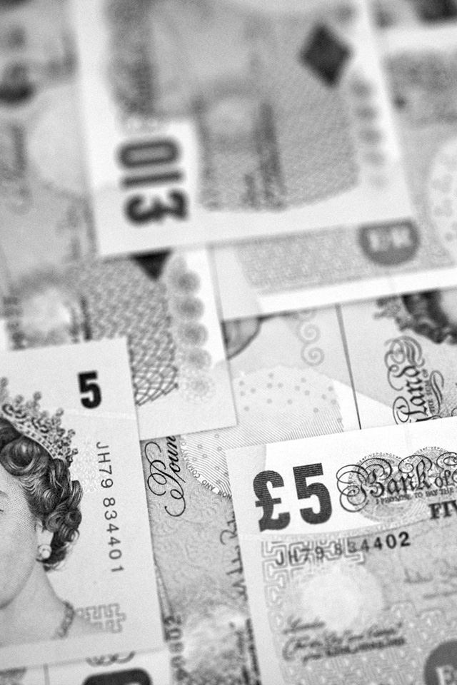 640x960 European Bills - white iPhone 4s Wallpaper