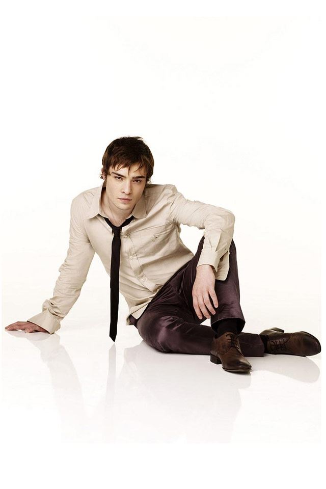 640x960 Ed Westwick -  iPhone 4s Wallpaper
