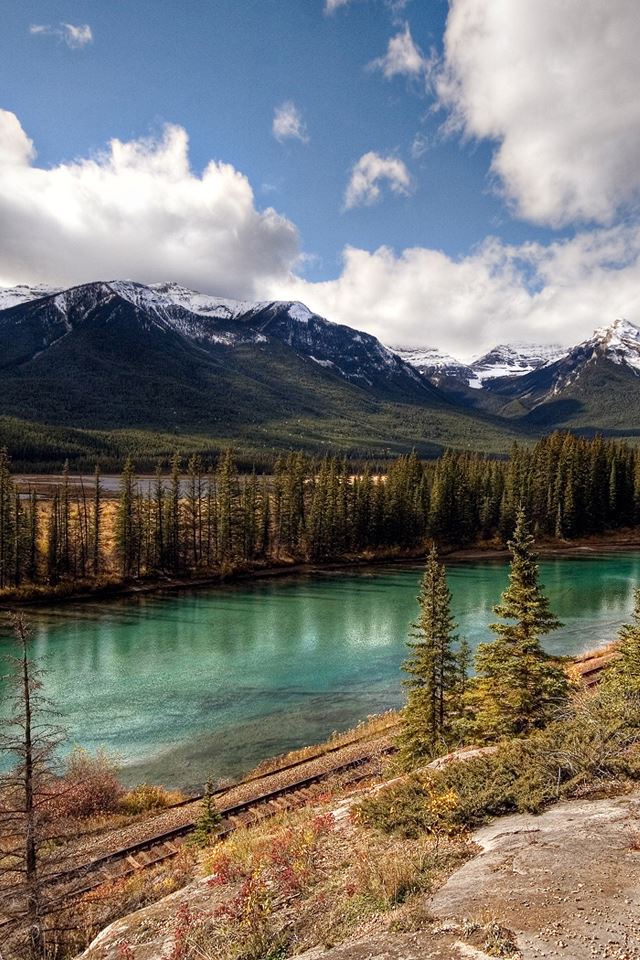 640x960 Mountain Scenery -  iPhone 4s Wallpaper