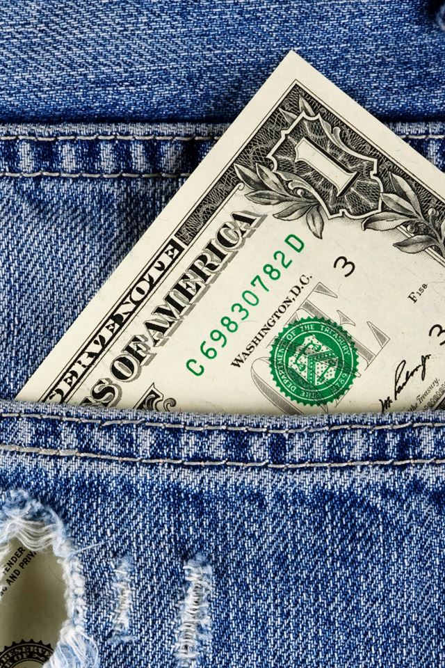 640x960 One Dollar Bill - closeups iPhone 4s Wallpaper