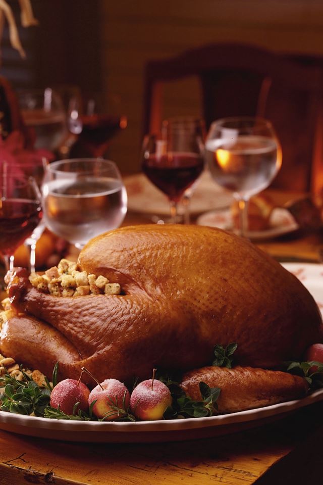 640x960 Thanksgiving Dinner -  iPhone 4s Wallpaper