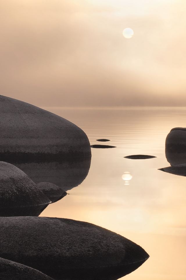 640x960 Tahoe - orange iPhone 4s Wallpaper