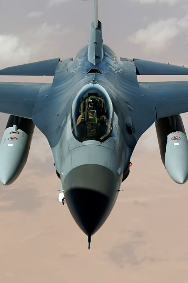 640x960 Fighter Pilot -  iPhone 4s Wallpaper