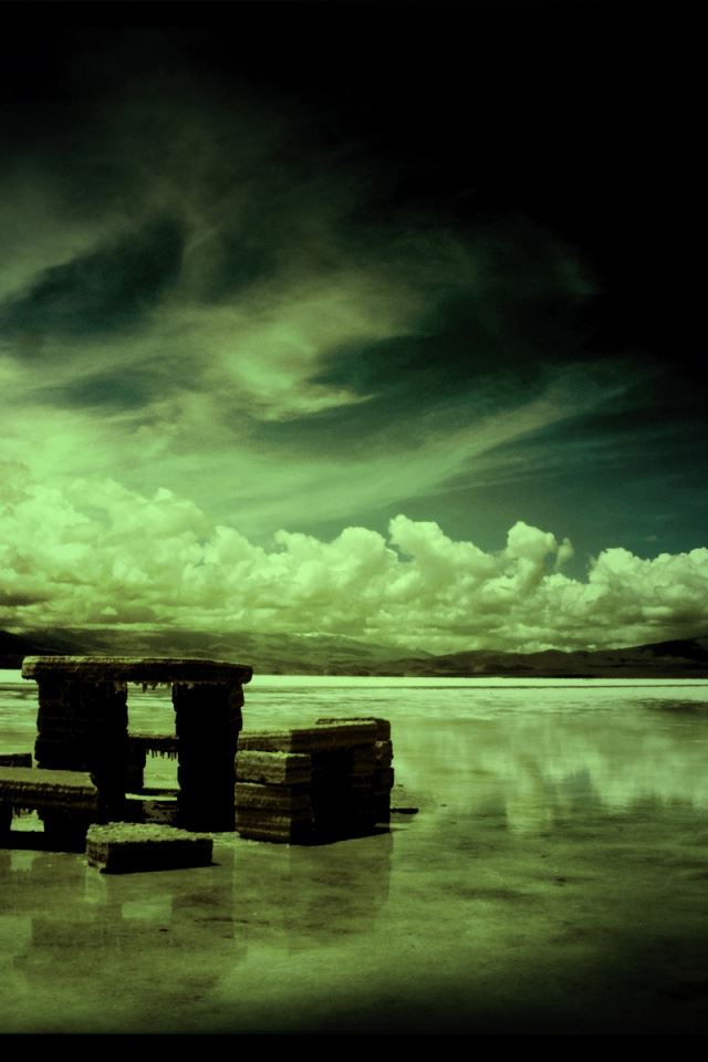 640x960 Bench on the beach -  iPhone 4s Wallpaper